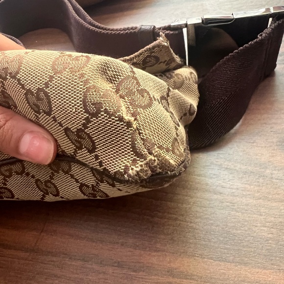 Authentic Gucci monogrammed Bumbag - Picture 12 of 17